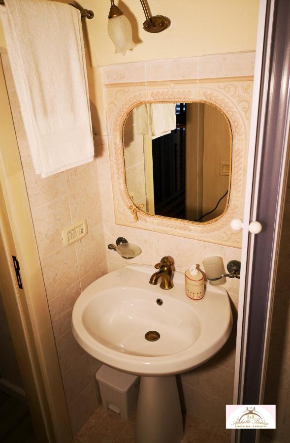 Archetto Bianco Bed and Breakfast Martina Franca Exteriör bild