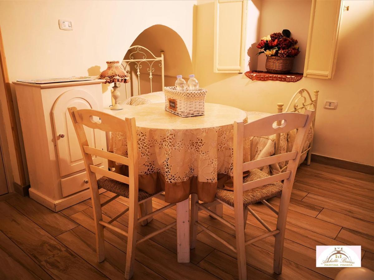 Archetto Bianco Bed and Breakfast Martina Franca Exteriör bild
