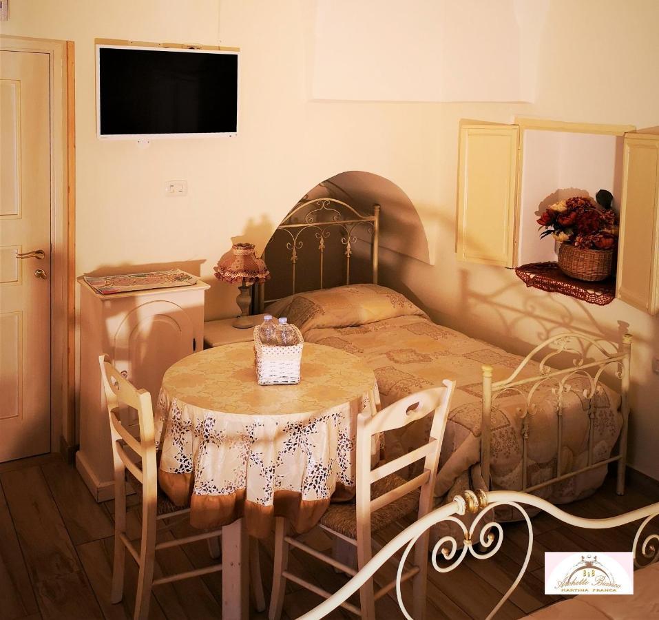 Archetto Bianco Bed and Breakfast Martina Franca Exteriör bild